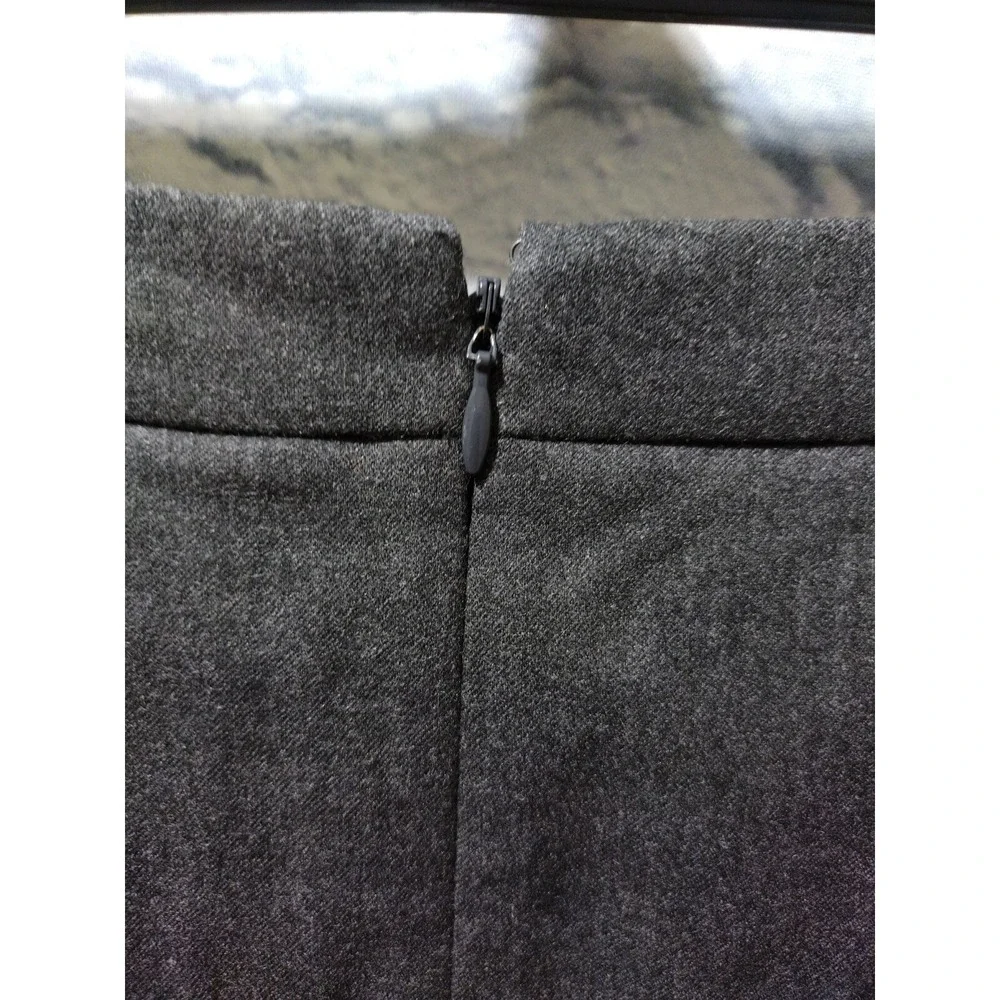 J.Crew Women's Gray Modern Wool Casual Straight And Pencil Casual Skirt Size 0‎